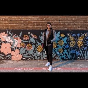 Meet your Posher, Hannah